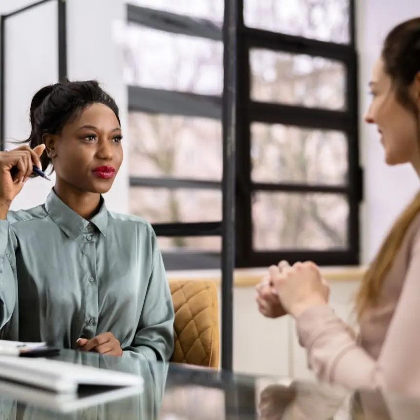 coworkers talking coworkers talking